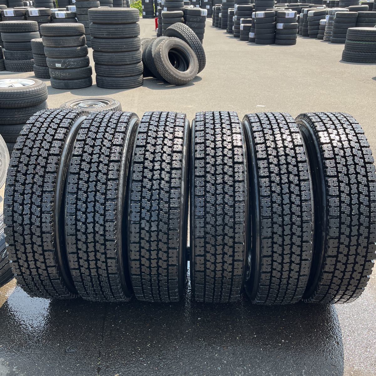 235/70R22.5 中古 再生 ほぼ新品 激安美品 6本セット：58000円