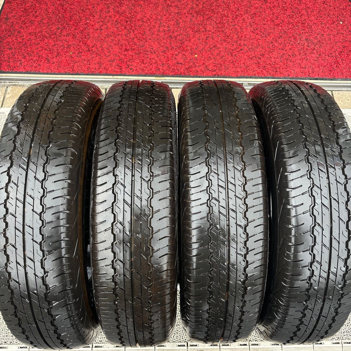 195/80r15 DUNLOP GRANDTREK AT20 4本 M+S DUNLOP GRANDTREK AT20 195/80 R15 96S - 1958015 - Neumafast