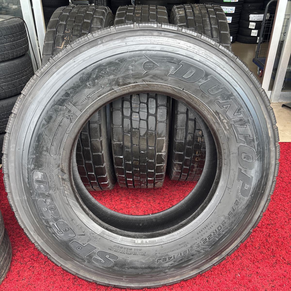 285/85R22.5 143/140J SP680 ダンロップ DUNLOP ミックス溝 SP680 | DUNLOPトラック・バス用タイヤ