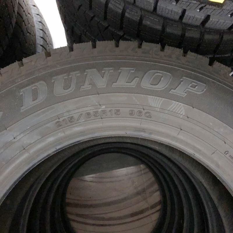 ダンロップ WINTER MAXX 215/65R15 未使用品　4本セット：28000円