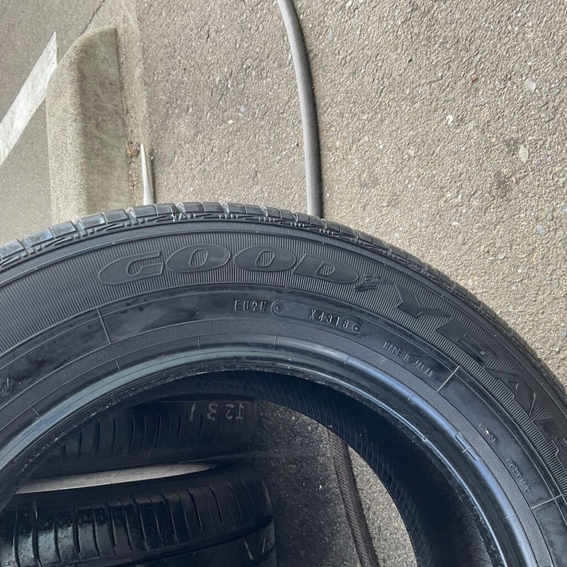 195/65R15 、夏タイヤ　激安美品　2018年　4本セット：16000円