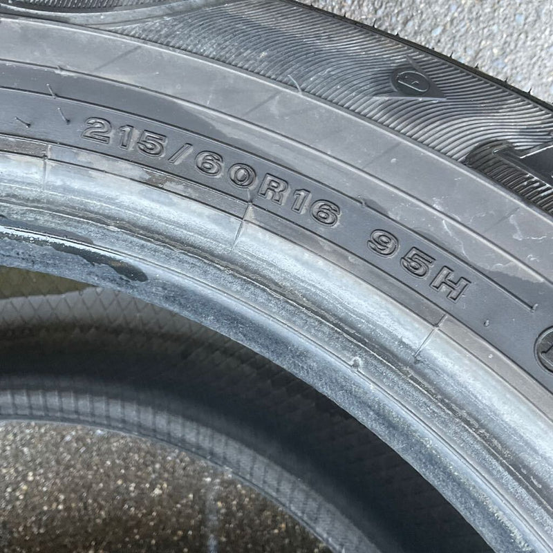 215/60R16. 95H ダンロップ EC300 、2018年製美品4本セット：19000円