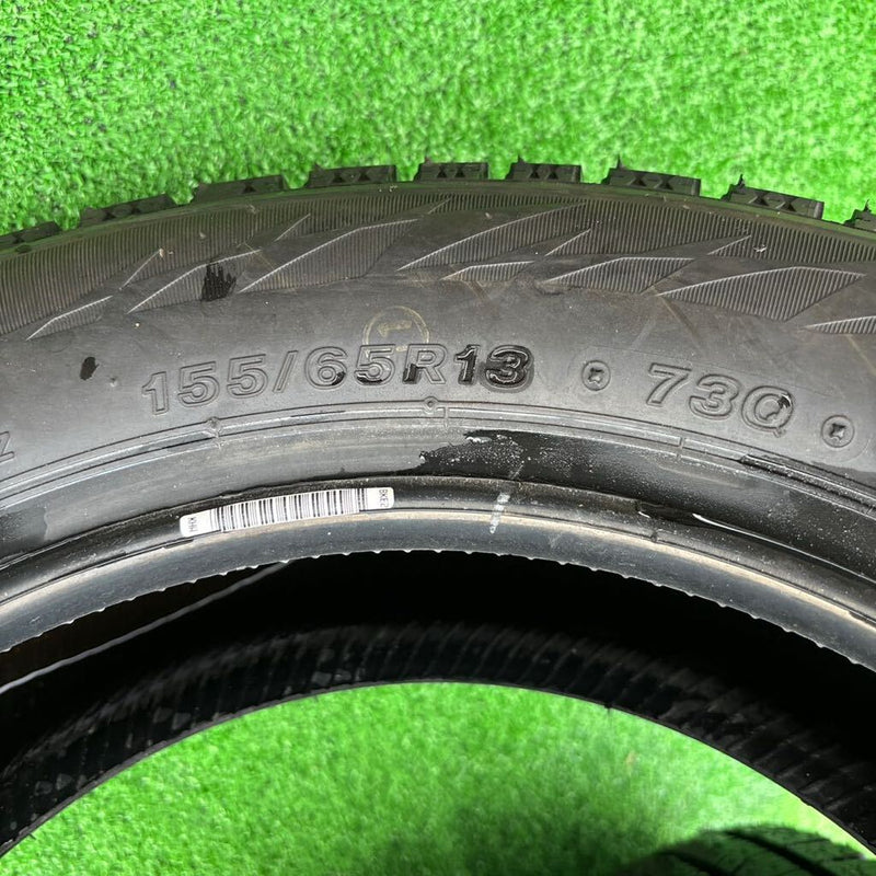 155/65R13 73Q . BRIDGESTONE 　スタッドレスタイヤ2022年ほぼ新品、激安美品　4本セット：12000円