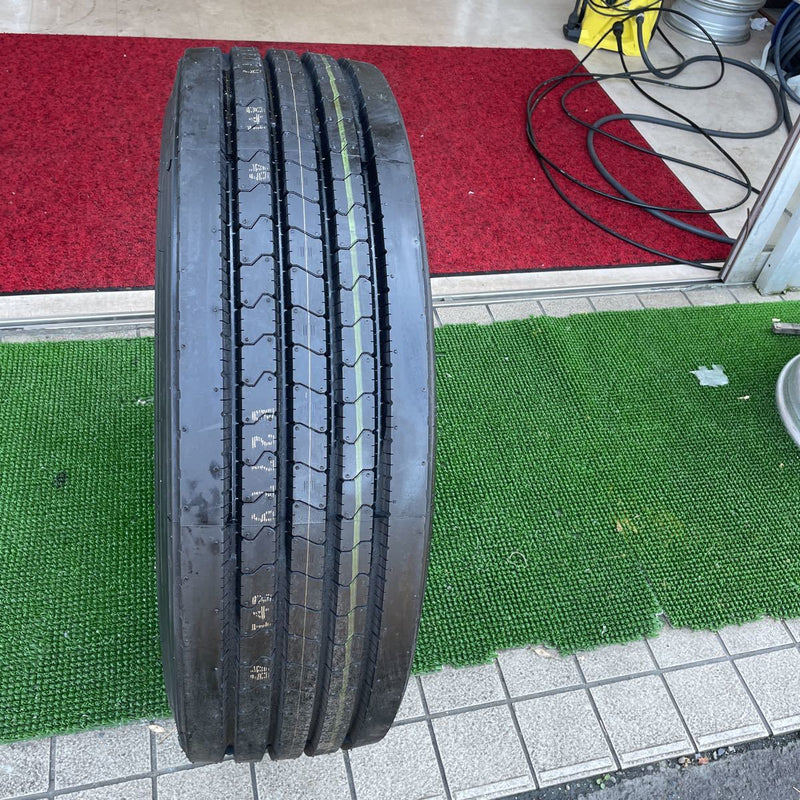 11/70R22.5 ヨコハマ　激安美品　1本セット：20000円