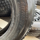 215/70R17.5 118/116, 再生, 激安美品, 　2本セット：16000円