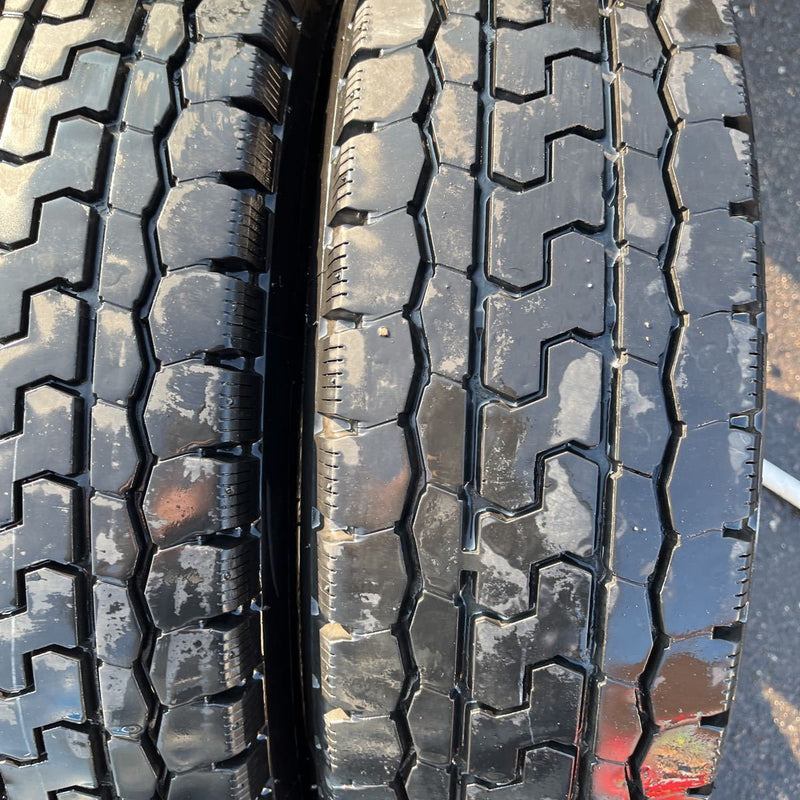 205/75R16 YOKOHAMA 激安美品　2本セット：8000円