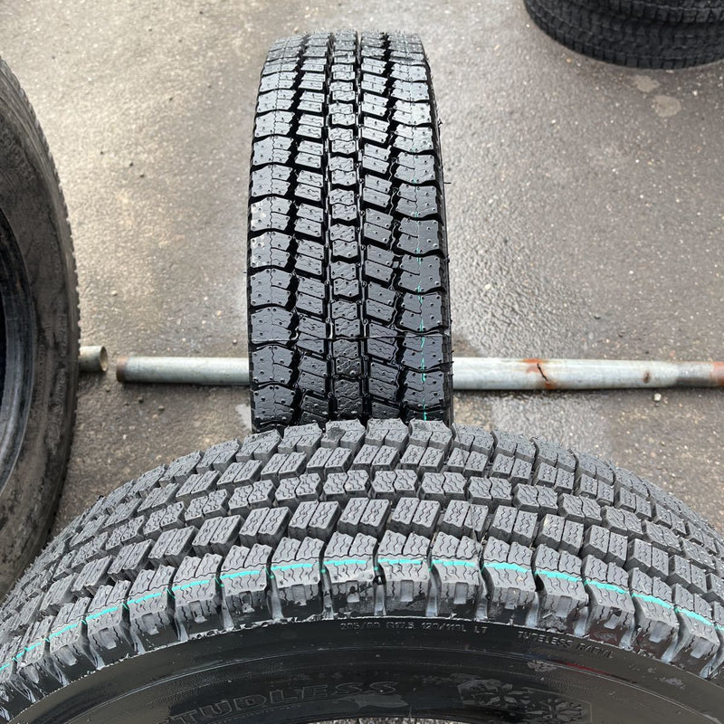 205/80R17.5 128/118 中古　再生　激安美品　2本セット：13000円