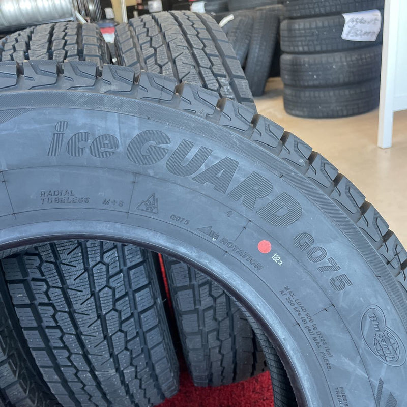 175/80R15 ヨコハマ　年式：2019 未使用　4本セット：24000円