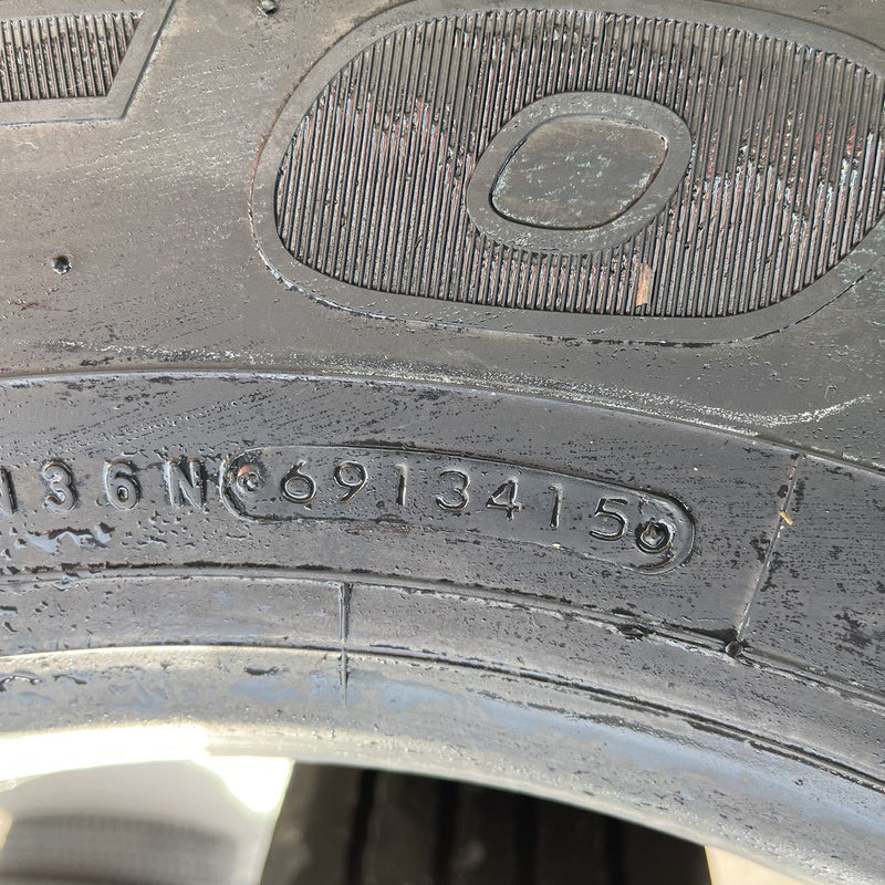 275/80R22.5 中古　再生 ほぼ新品　　激安美品　2本セット：30000円