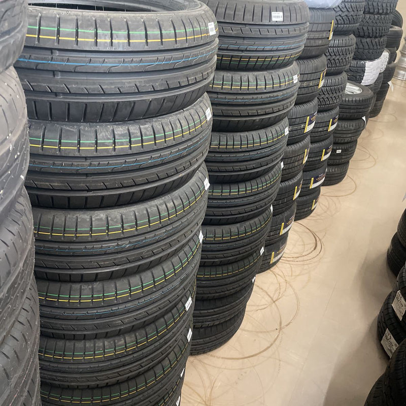 185/60R15ダンロップ　年式：2019新品　4本セット：31800円