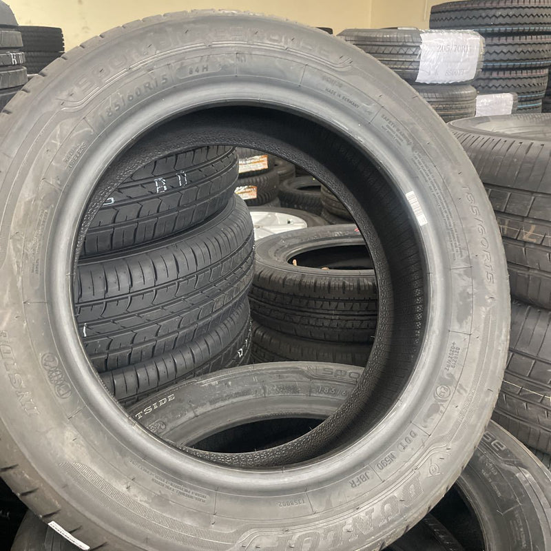 185/60R15ダンロップ　年式：2019新品　4本セット：31800円