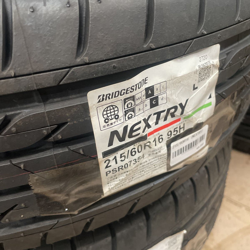 215/60R16 ブリヂストン　新品　年式：2020激安美品 4本セット：39000円