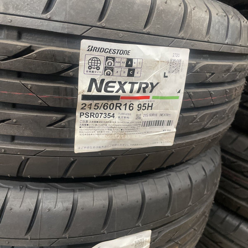 215/60R16 ブリヂストン　新品　年式：2020激安美品 4本セット：39000円