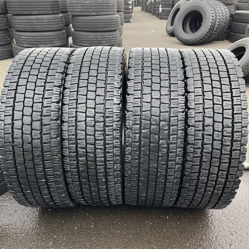 245/70R19.5 ダンロップ 中古　 激安美品　4本セット：36000円