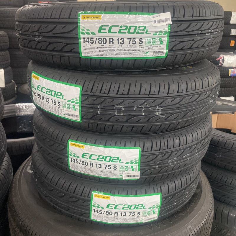 145/80R13ダンロップ　新品　年式：2022年　 4本セット：15000円