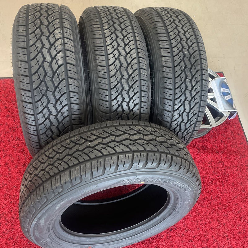 215/60R16激安美品　新品　年式：2019ヨコハマ　4本セット：38500円