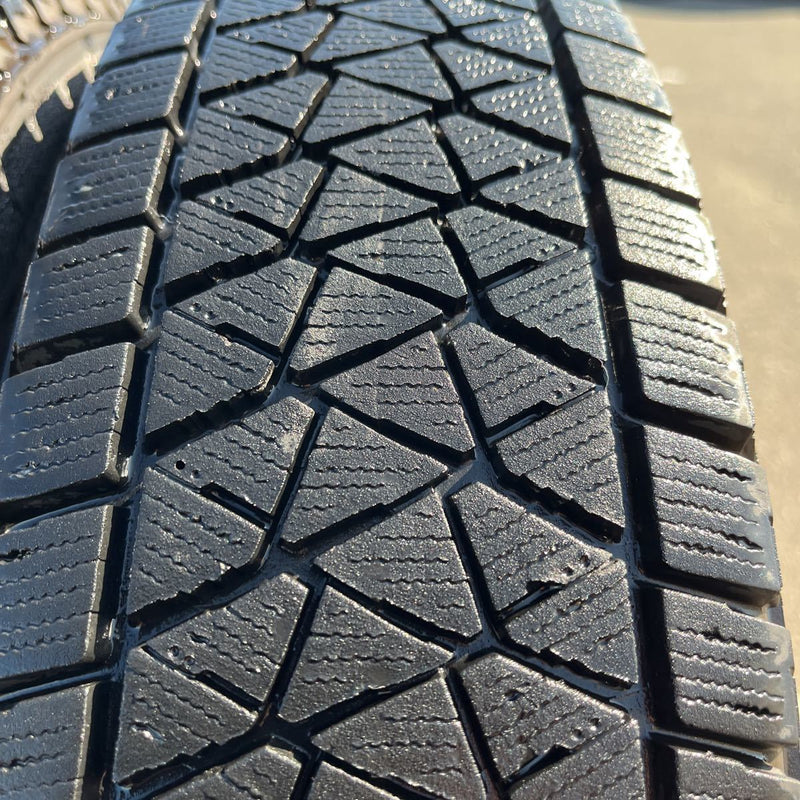 175/80R16 BRIDGESTONE, DM-V2 激安美品　4本セット：16500円