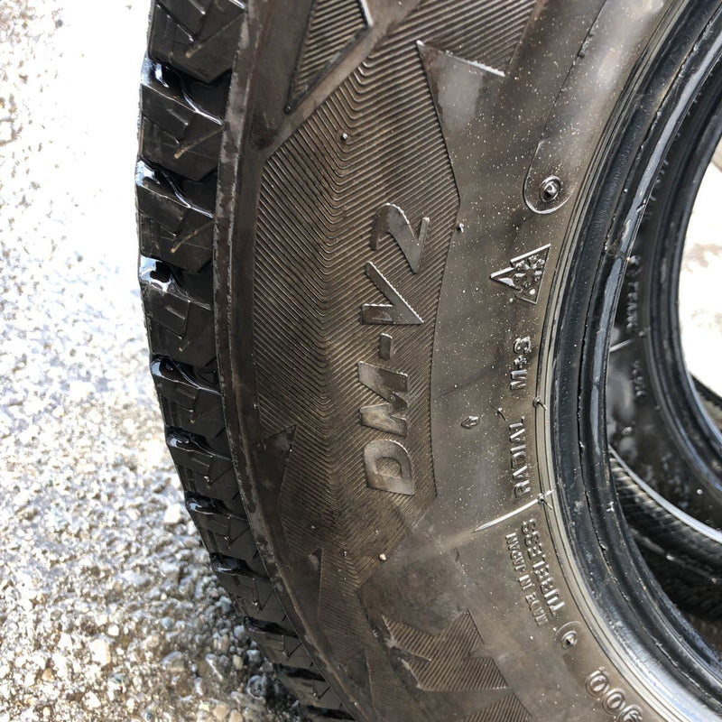 ブリヂストン ブリザックDM-V2 175/80R15 2本セット:10000円