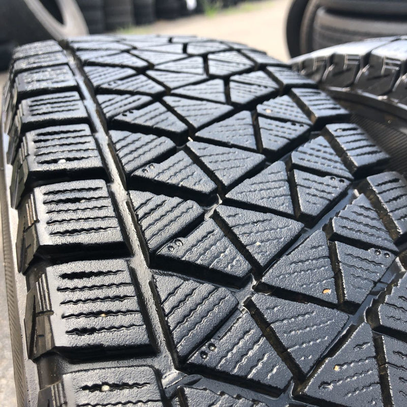 ブリヂストン ブリザックDM-V2 175/80R15 2本セット:10000円