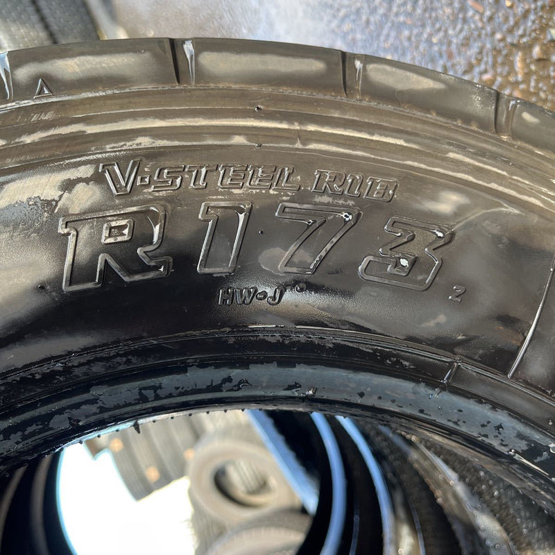 215/70R17.5 BRIDGESTONE, R173 激安美品　　4本セット：23000円