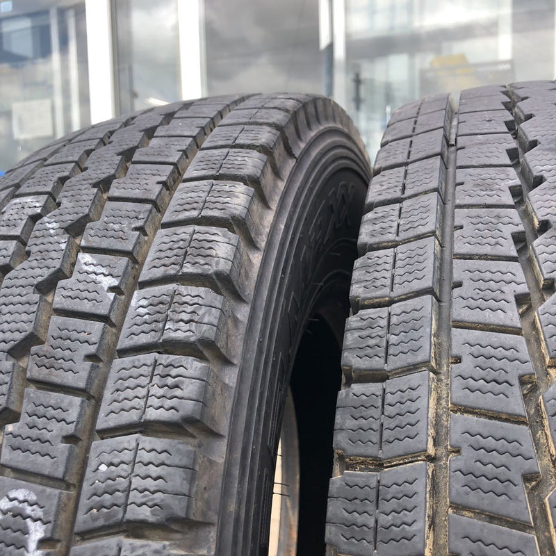 ダンロップ 205/85R16 WINTER MAXX 4本：20000円