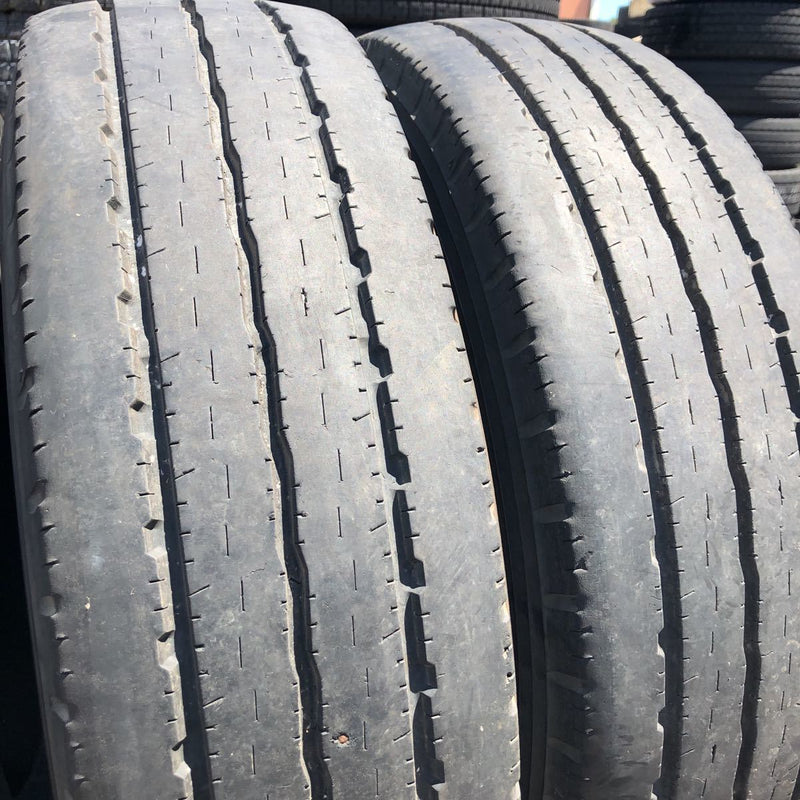 ヨコハマ 205/70R16 LT151R 年式古め4本:15000円