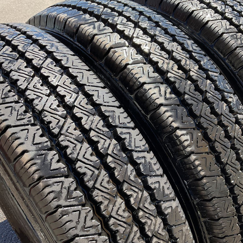 205/80R 17.5 ブリヂストン　激安美品　4本セット：16000円