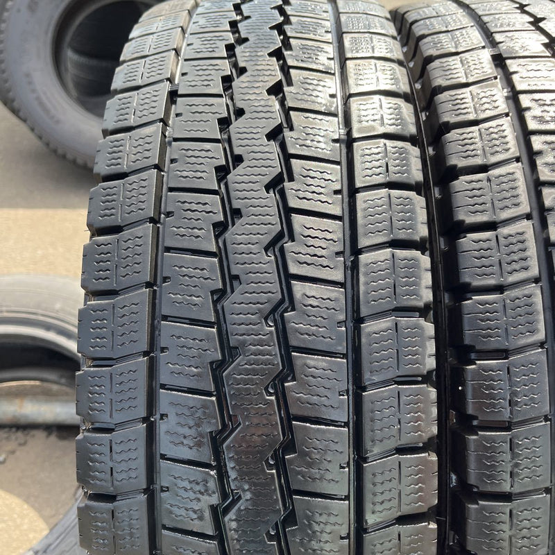 215/70R17.5 DUNLOP, LT03 激安美品　　4本セット：17000円