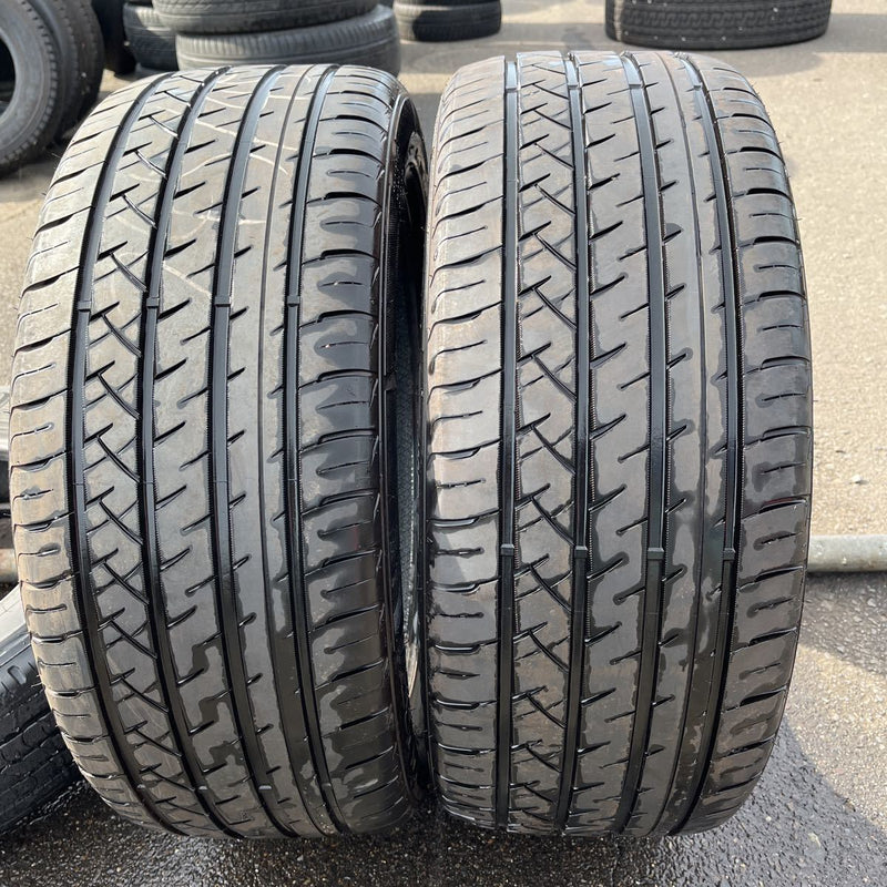 245/45R19 102W 中古　　ULTRA ARZ4 激安美品、 　2本セット：13000円