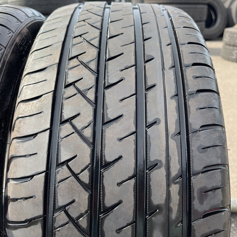 245/45R19 102W 中古　　ULTRA ARZ4 激安美品、 　2本セット：13000円