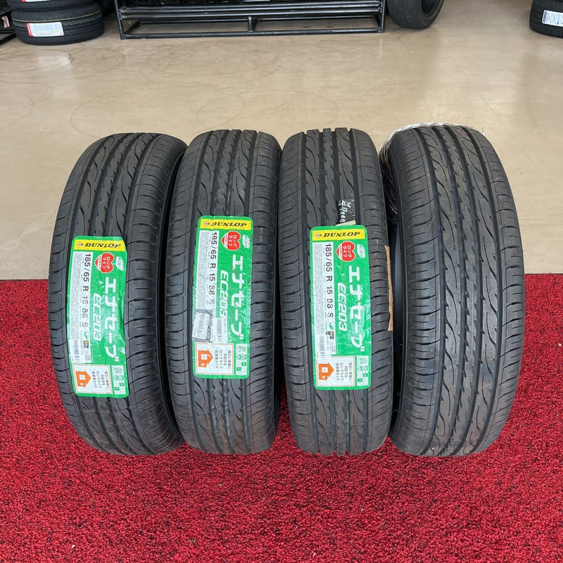 185/65R15　ダンロップ　年式:2017　未使用品　激安美品4本セット:28000円