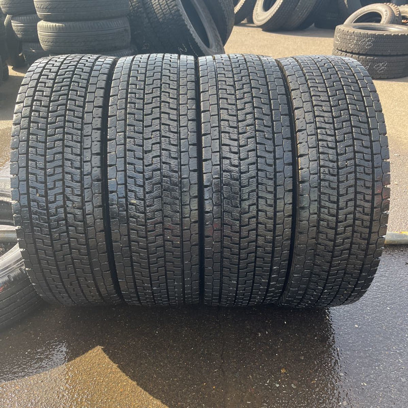 215/70R17.5 123/121J, YOKOHAMA, 903ZW 激安美品　　4本セット：21000円