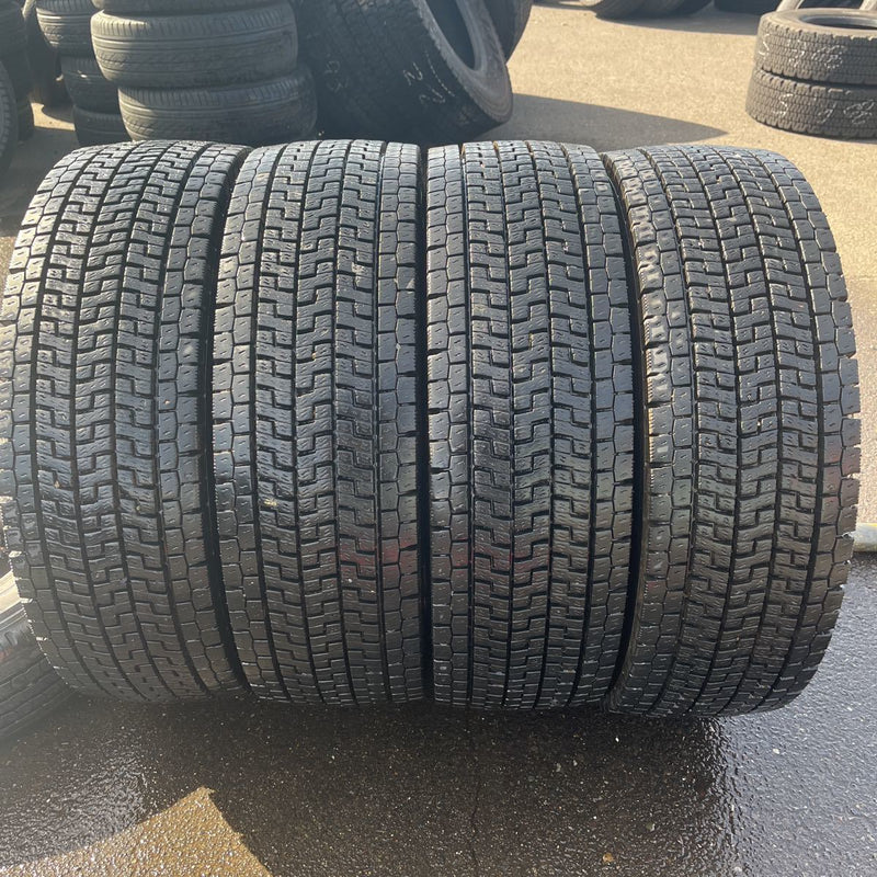 215/70R17.5 123/121J, YOKOHAMA, 903ZW 激安美品　　4本セット：21000円