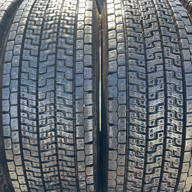 275/80R22.5 YOKOHAMA, 中古　 激安美品　3本＋1本セット：72000円