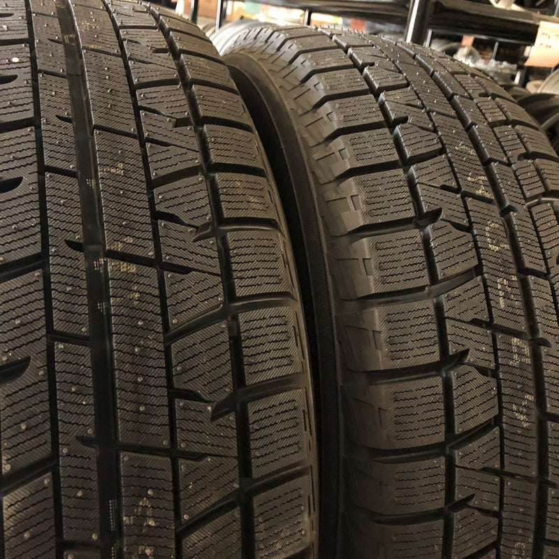 ヨコハマ iceGURD 215/60R17 未使用品　4本セット:40000円