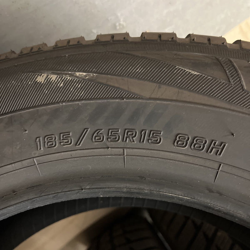 185/65R15　ファルケン　年式:2019　未使用品　激安美品4本セット:25000円 未使用