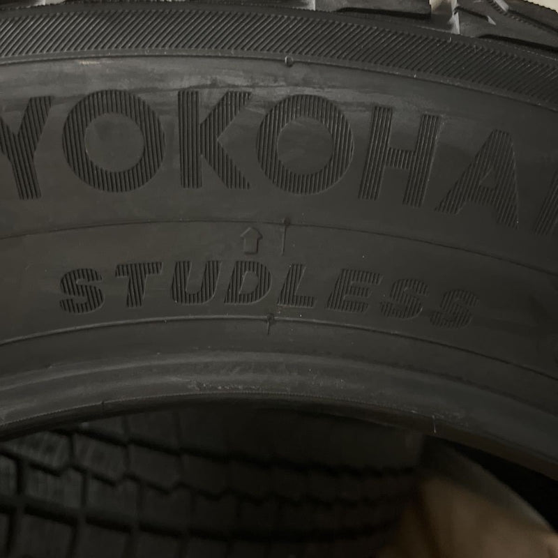 225/60R18　ヨコハマ　年式:2019　未使用品　激安美品4本セット:48000円