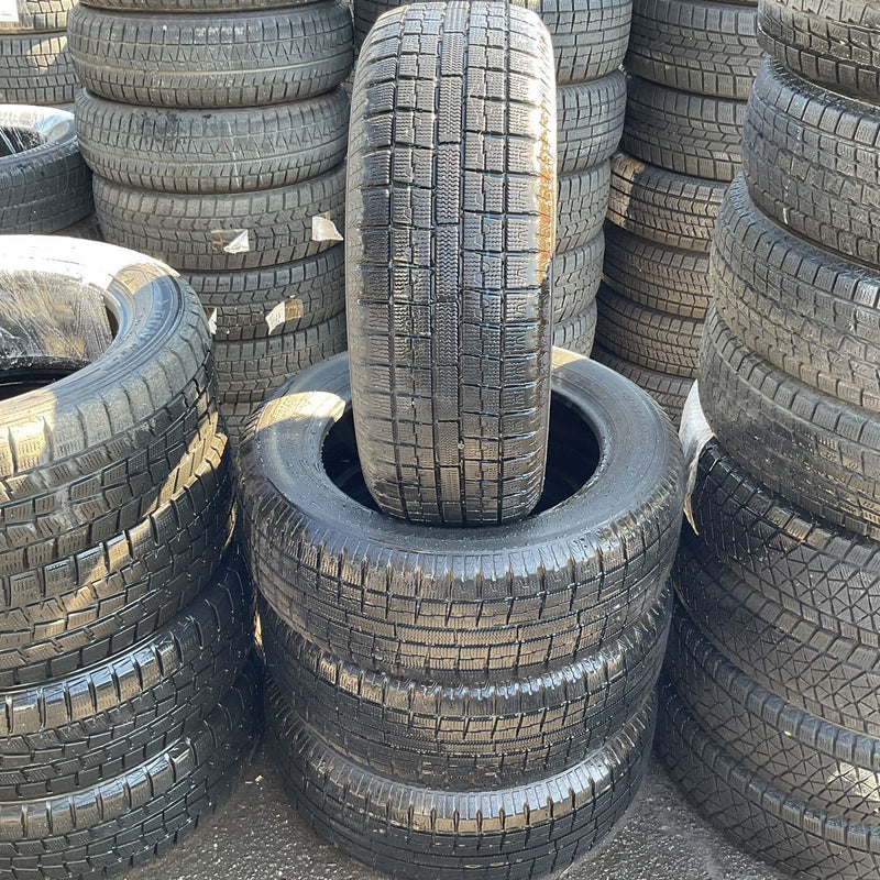 205/60R16. TOYO　　年式:2018 美品4本セット:20000円