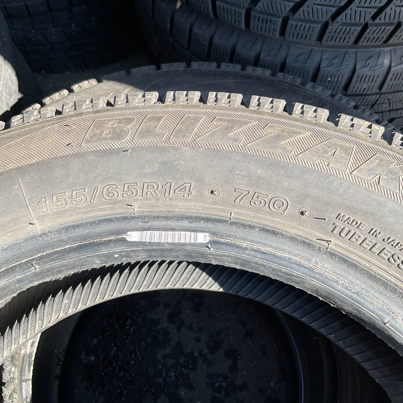 155/65R14 BRIDGESTONE VRX 年式:2017 4本セット:12000円