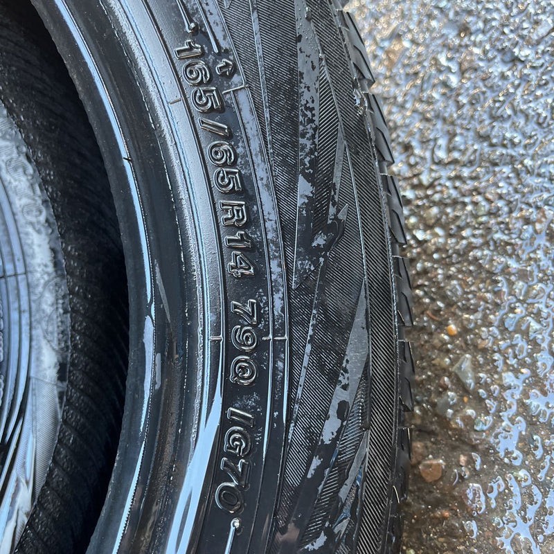 165/65R14 ヨコハマ ice GUARD 中古冬タイヤ　　　　　4本セット:13000円