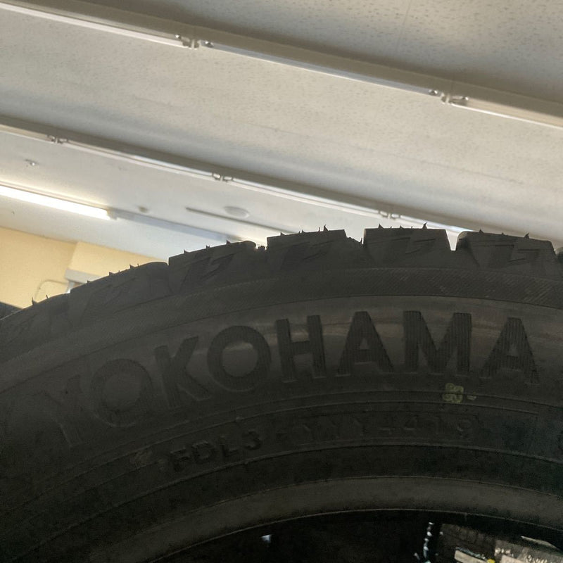 YOKOHAMA 195/55R16 iG60 未使用品　4本セット：40000円