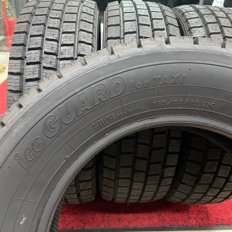 195/65R15 新品　ヨコハマ for TAXI 2019年　激安美品、 4本セット：25500円