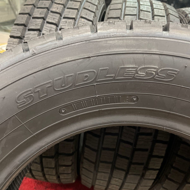 195/65R15 新品　ヨコハマ for TAXI 2019年　激安美品、 4本セット：25500円