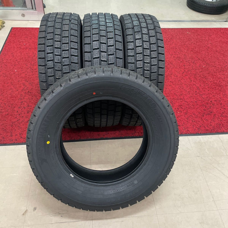 195/65R15 新品　ヨコハマ for TAXI 2019年　激安美品、 4本セット：25500円