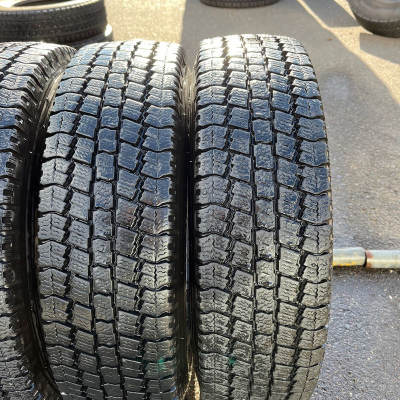 195/75R15 中古　TOYO, M934　 激安美品　6本セット：24500円