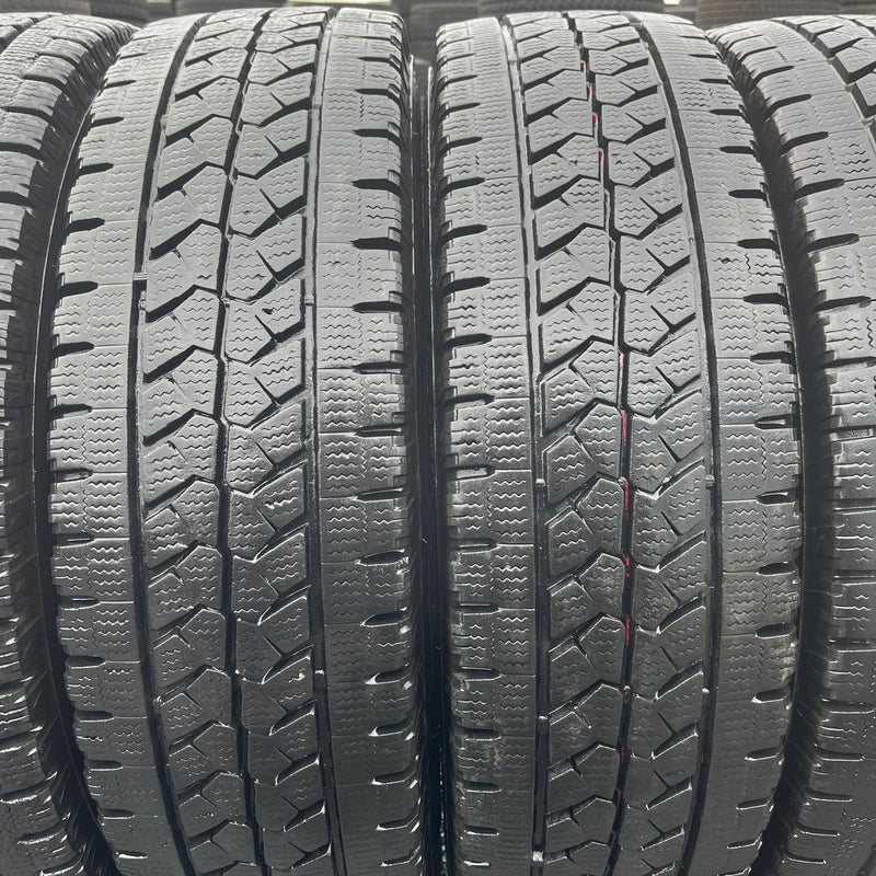 215/70R17.5 BRIDGESTONE 地山中古　 激安美品　6本セット：24000円