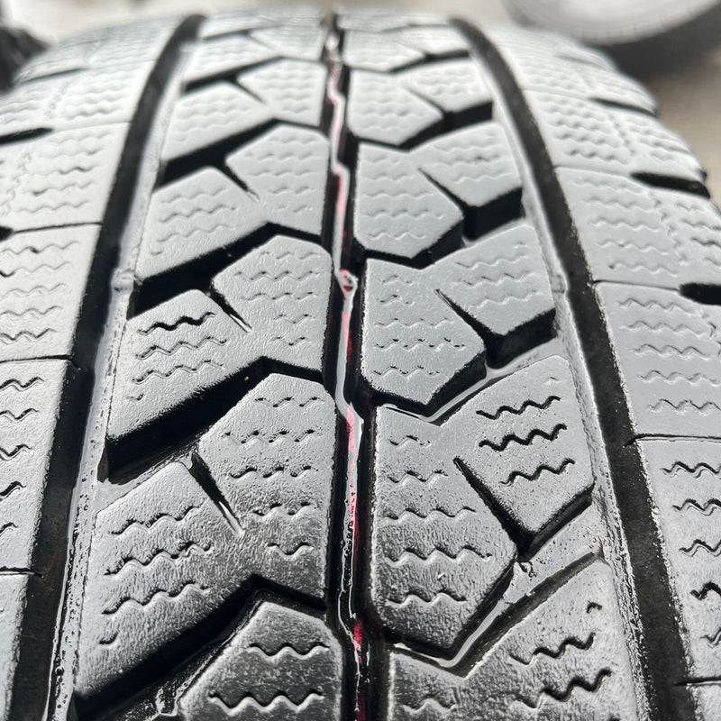 215/70R17.5 BRIDGESTONE 地山中古　 激安美品　6本セット：24000円