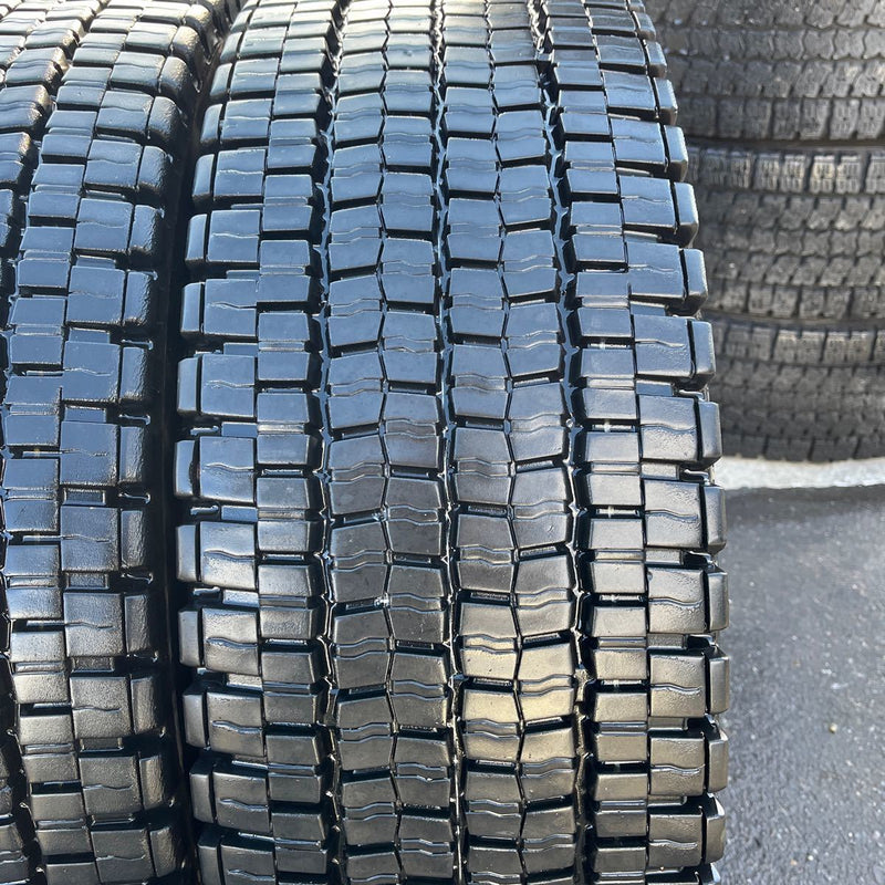 245/70R19.5 DUNLOP, SP001 中古　 激安美品　6本セット：57000円