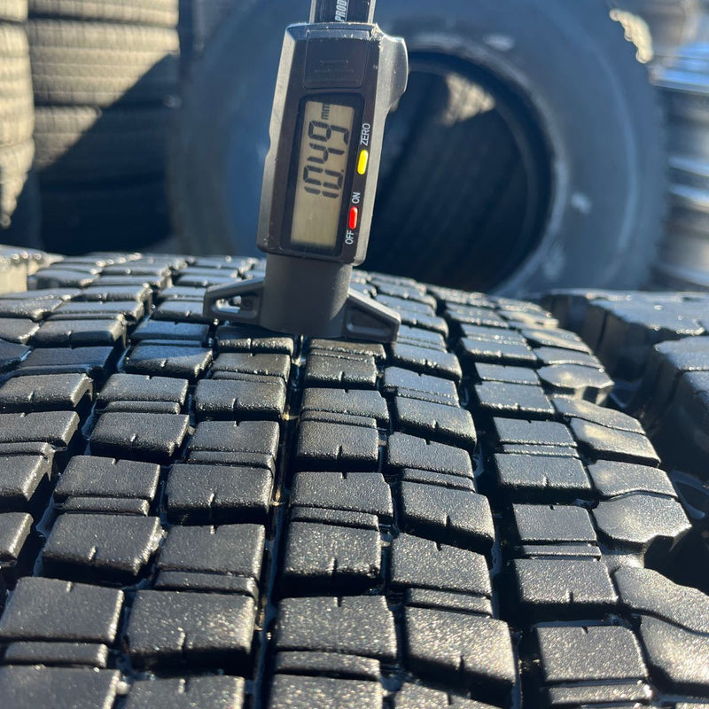 215/70R17.5 中古地山　2019年2本2020年4本　ブリヂストン　激安美品　　6本セット：30000円