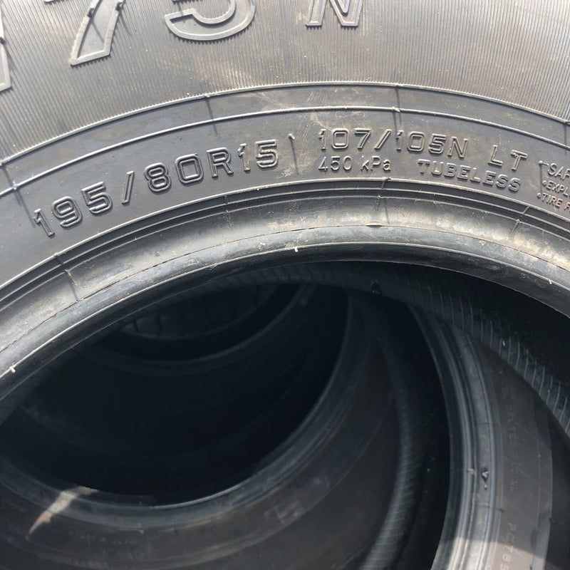 ダンロップ195/80R15 バリ山 2020年式4本セット：18000円